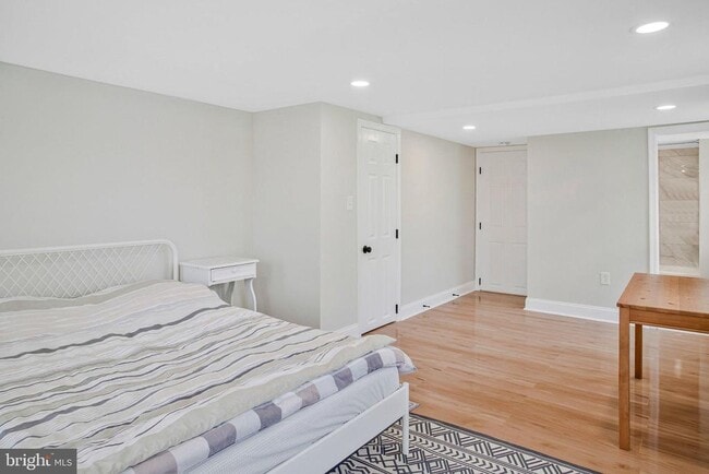 Building Photo - 1102 Carroll St