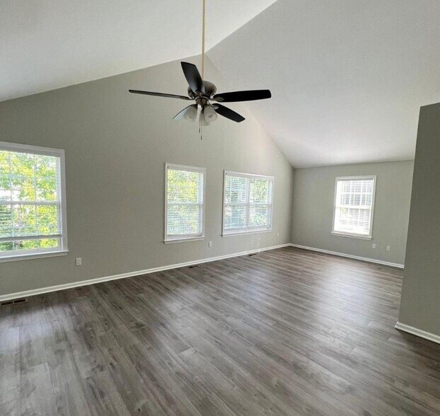 Building Photo - 138 Bishops Gate Ln