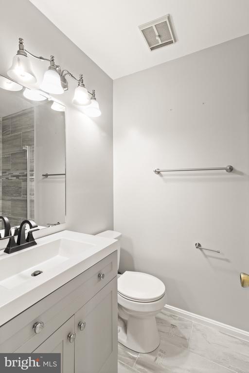 Building Photo - 12317 Wadsworth Way