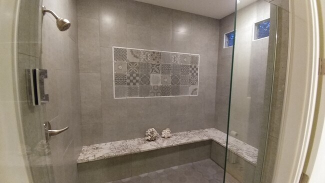 Master Shower - 5928 Mafraq Ave NW