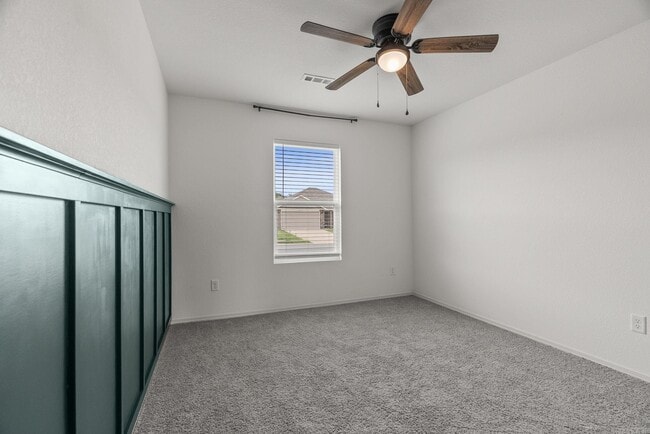 Building Photo - 10313 Brandi Kay Dr
