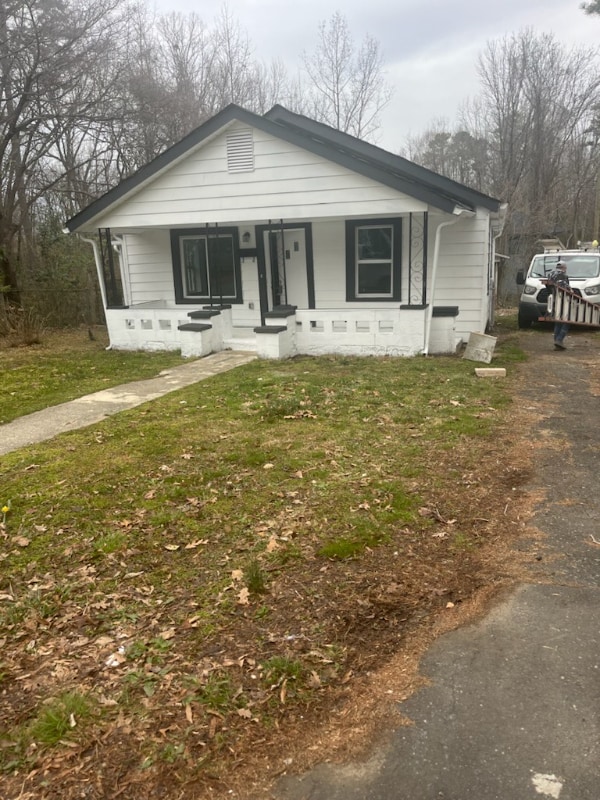 Building Photo - 728 Rodey Ave