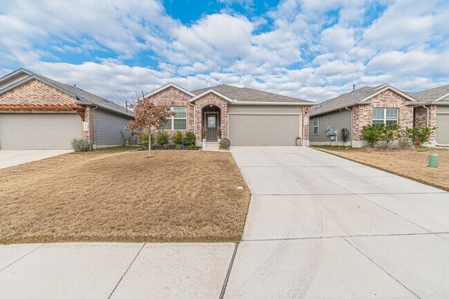 Building Photo - 2569 McCrae