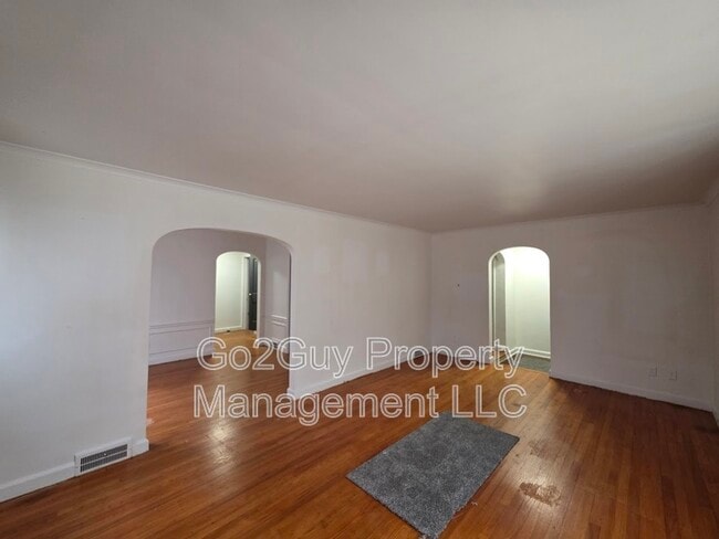 Building Photo - 4224 Bishop St