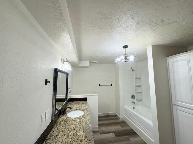 Building Photo - 1026 N 1100 W