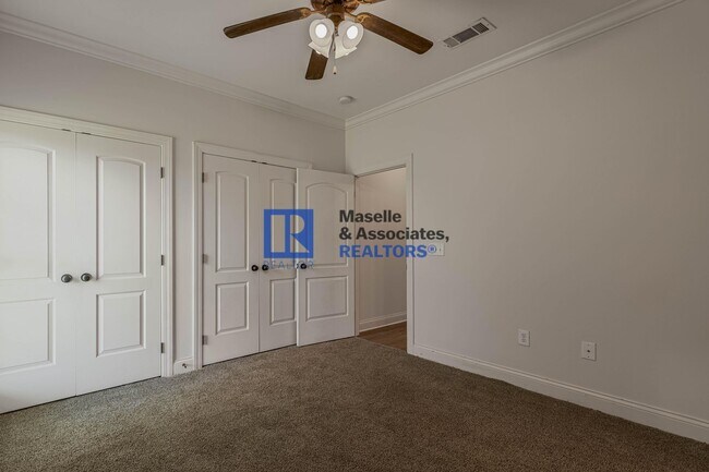 Building Photo - 4 Bed/3 Bath Home in Hartfield
