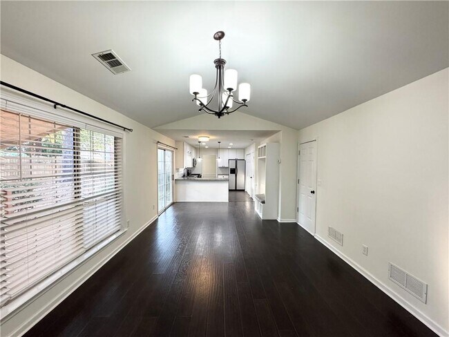 Building Photo - 11865 Carriage Park Ln