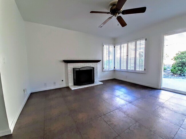 Building Photo - 8928 Sage Ct