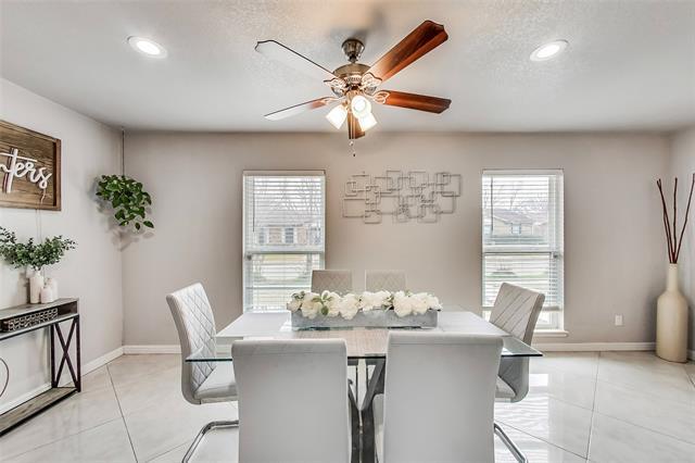 Building Photo - 3005 Weather Vane Ln