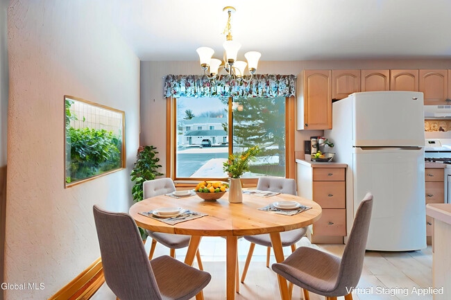 Building Photo - 43 Commons Dr