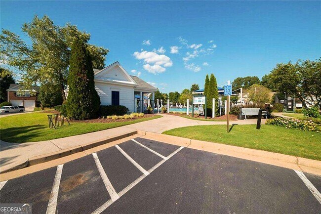 Building Photo - 3495 Ridgefair Dr