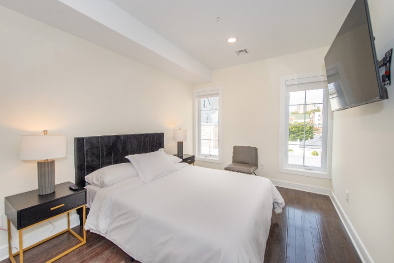 Building Photo - 1608 52nd St