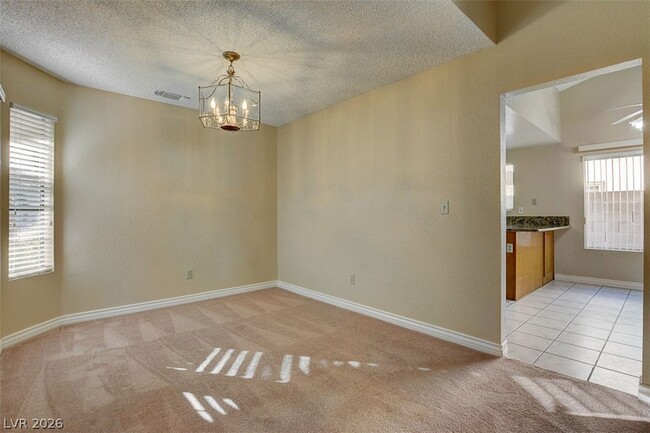 Building Photo - 2302 Fairbourne Way