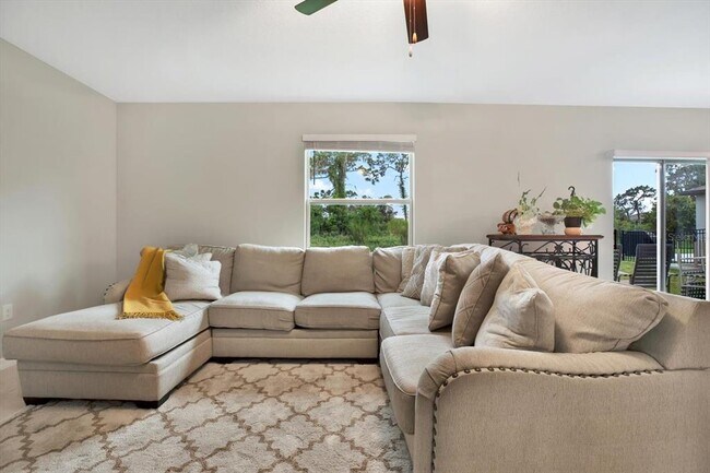 Building Photo - 12813 Wildflower Meadow Dr