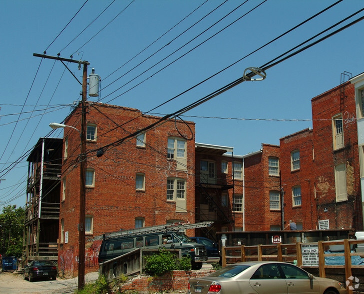 Building Photo - Hampton Park Apartments