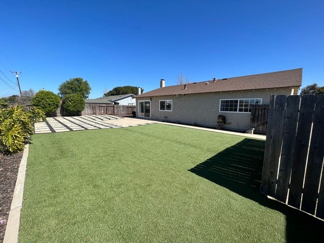 Building Photo - Charming Updated 4 Bedroom Home In Orcutt