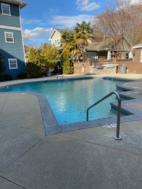 Pool - 525 Olmsted Park Pl