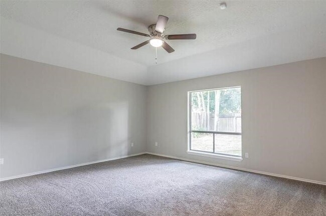 Building Photo - 12106 Essenbruk Dr