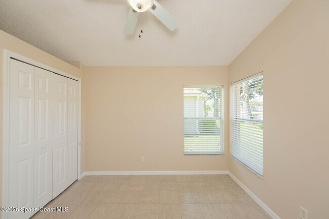 Building Photo - 7033 Hammock Trace Dr