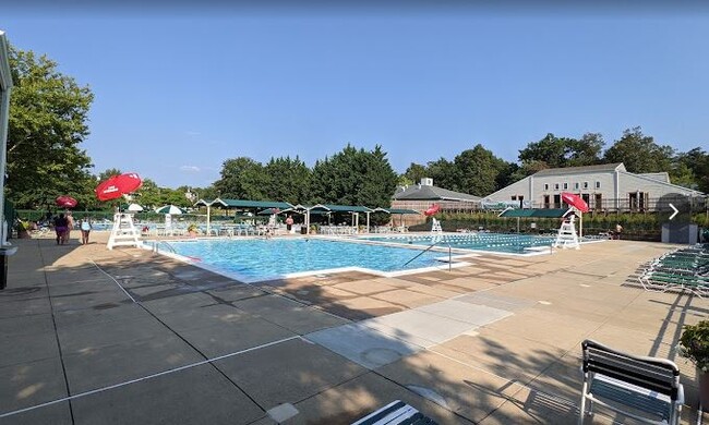 Community Pool Complex - 3411 Lindenwood Dr