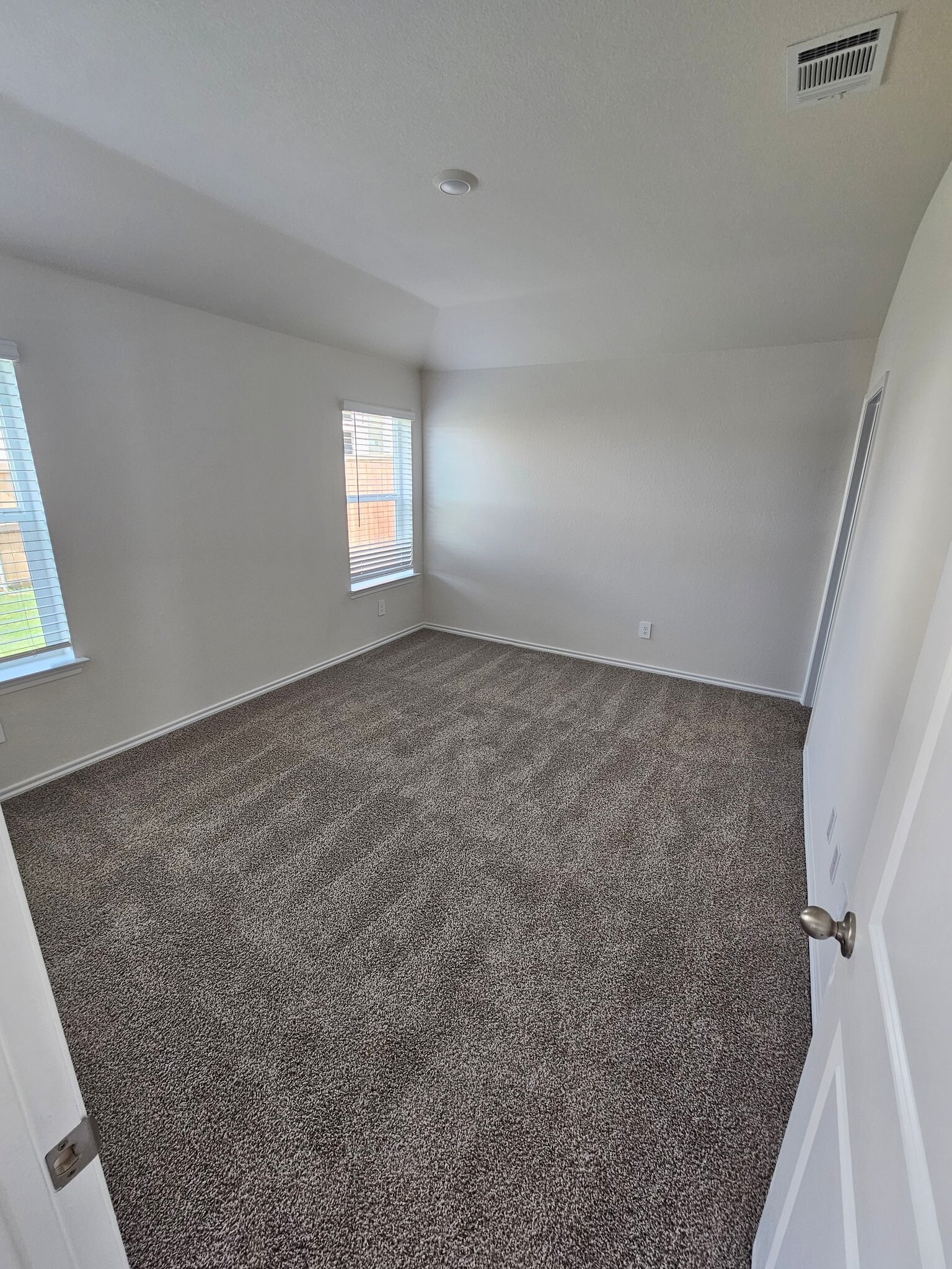 Building Photo - 1635 Blaire Dr