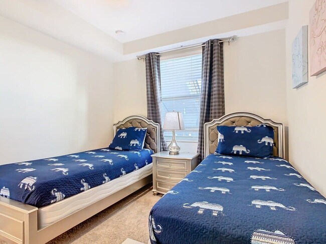 Building Photo - 4784 Clock Tower Dr