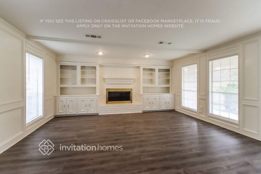 Building Photo - 3807 El James Dr