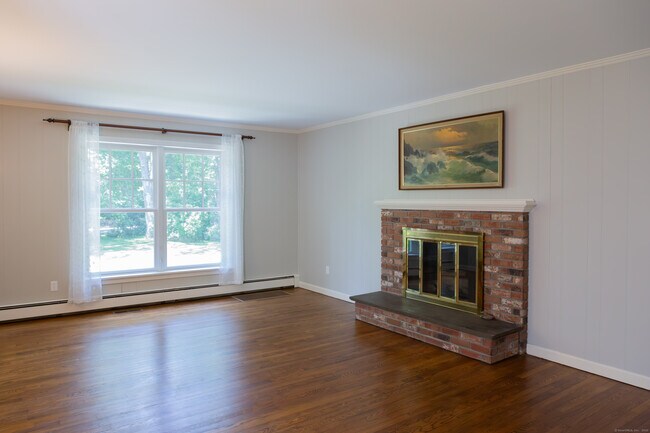 Building Photo - 161 Foggwood Rd