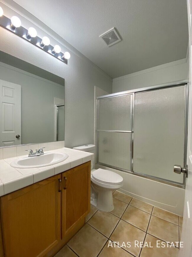 Building Photo - 181 Laguna Hills Ct