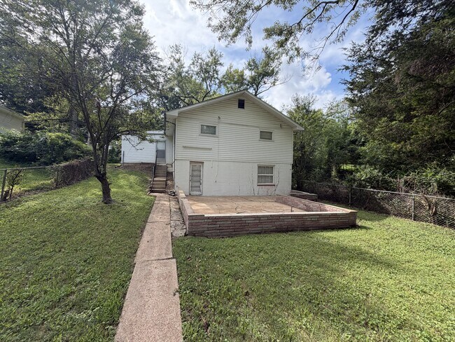 Building Photo - 6150 Dupree Ave