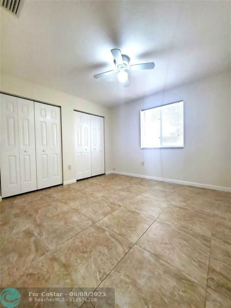 Building Photo - 11527 Royal Palm Blvd
