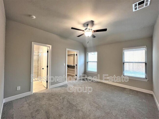 Building Photo - 500 NW 176th St