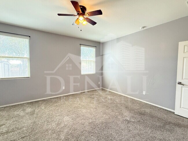 Building Photo - 5231 W Leodra Ln
