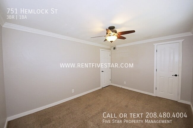 Building Photo - 751 Hemlock St