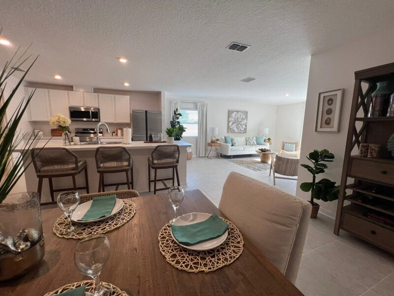 Building Photo - 4 Pritchard Dr