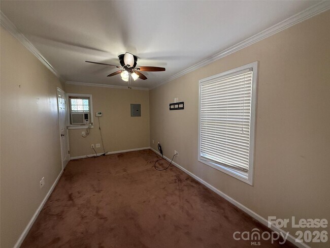 Building Photo - 11901 Field St