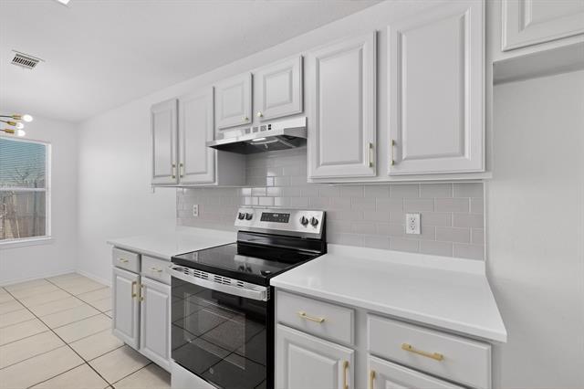 Building Photo - 4502 Alamosa St