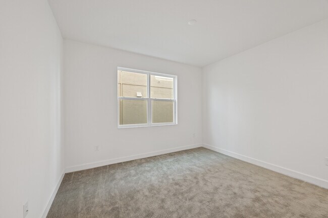 Building Photo - Tamarind Grove Lane
