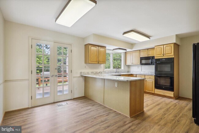 Building Photo - 11124 Post House Ct