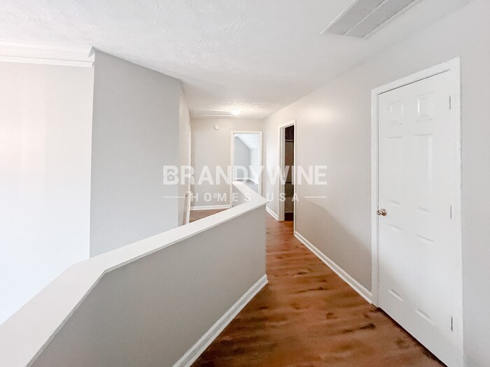 Building Photo - 980 Brigade St