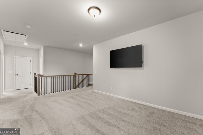 Building Photo - 4656 Silver Oak Dr SW