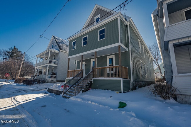 Building Photo - 65 Van Derveer St