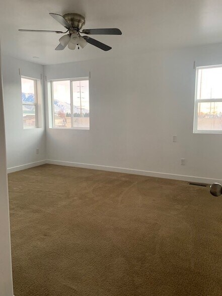 Building Photo - 7547 S Casenina Dr