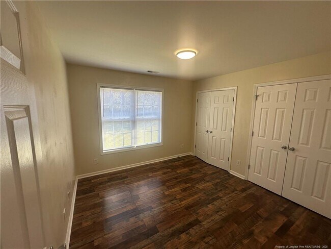 Building Photo - 5724 Crepe Myrtle Dr