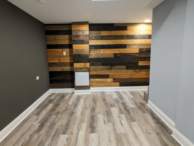 Building Photo - 9318 S Aberdeen St