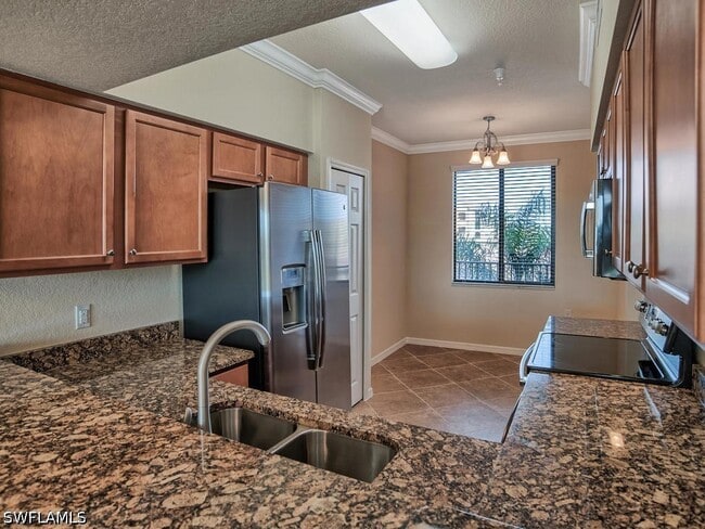 Building Photo - 9731 Acqua Ct