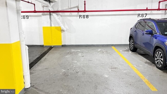 Building Photo - 4600 Duke St