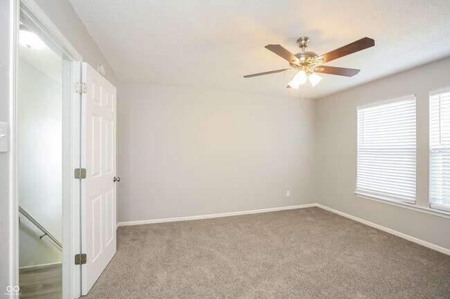 Building Photo - 2049 Orchid Bloom Ln
