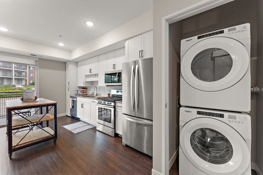 Primary Photo - Altitude Residences