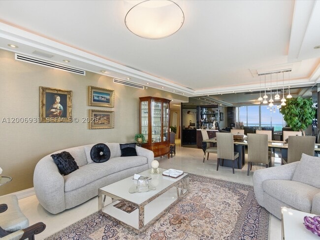 Building Photo - 17875 Collins Ave